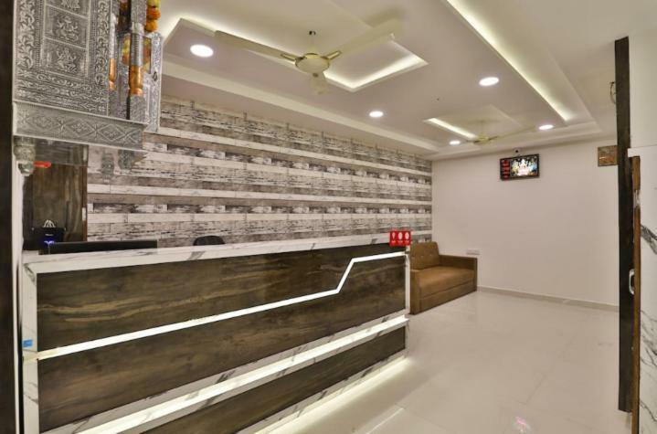 Hotel Pathik Villa Ahmedabad Exteriör bild